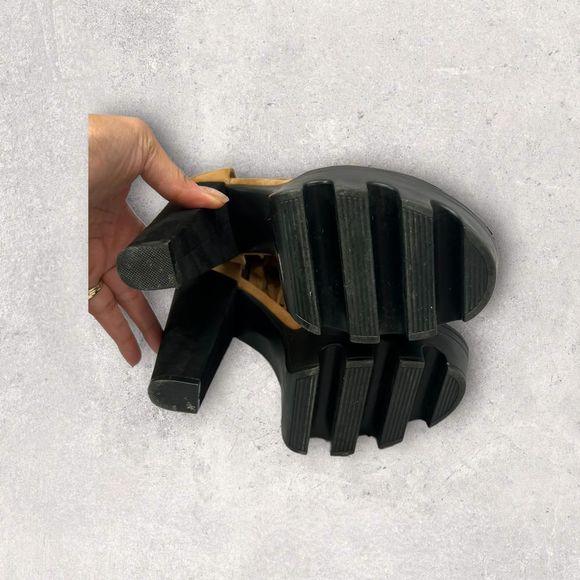 Wild Diva Vive68 fringe ankle cuff high heel platforms Chestnut (Beige) Size 10 - Picture 7 of 8